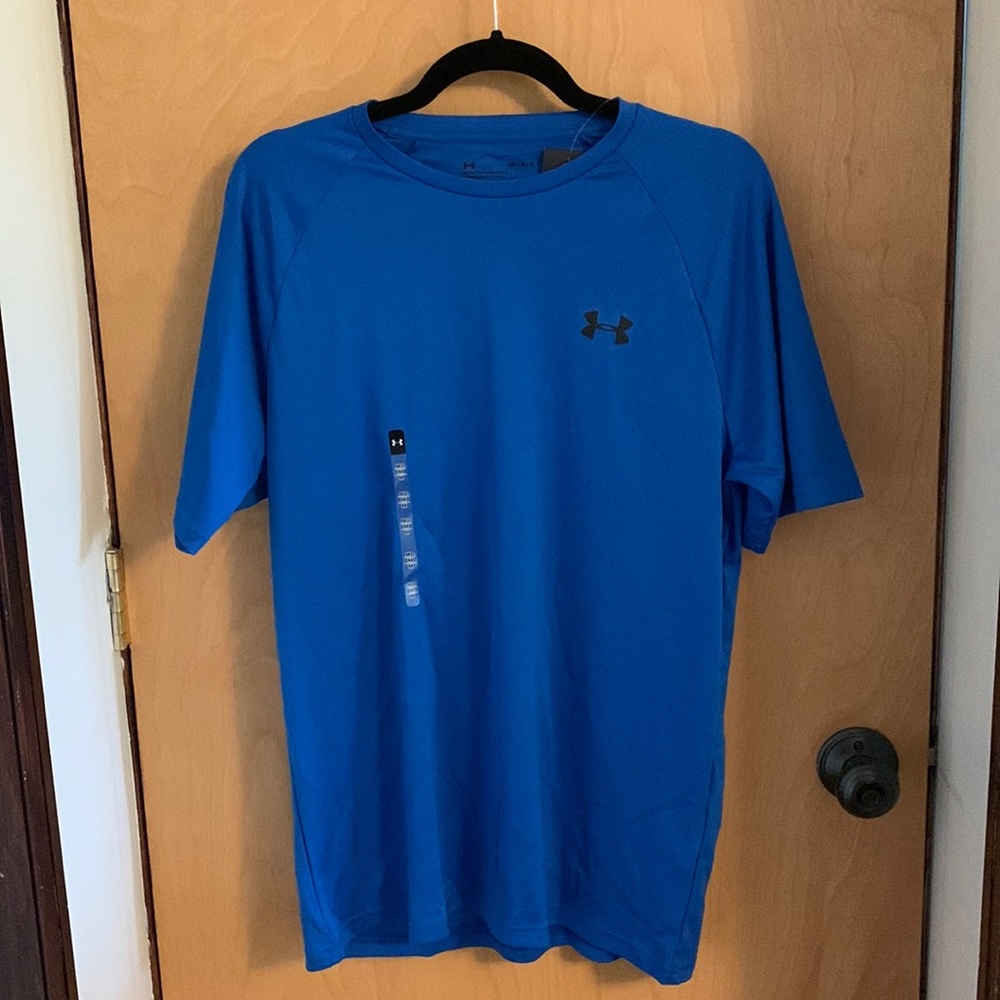 NWT Under Armor mens active tee in great blue shade